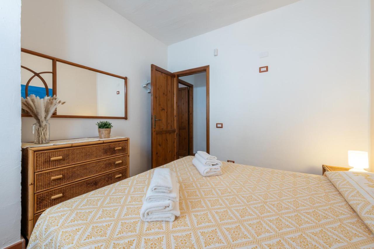 Damiano Holiday House Porto Columbu - Perd'E Sali Zewnętrze zdjęcie