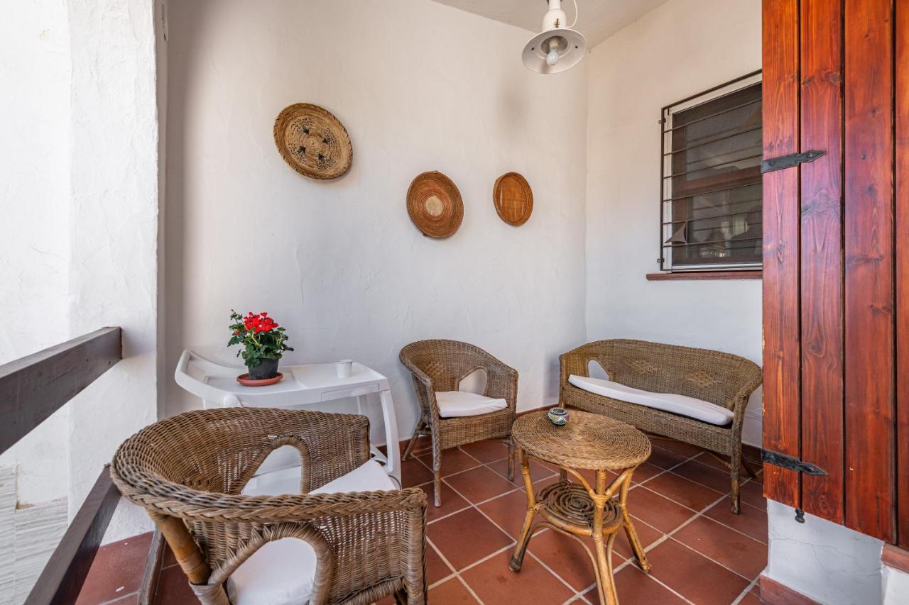 Damiano Holiday House Porto Columbu - Perd'E Sali Zewnętrze zdjęcie