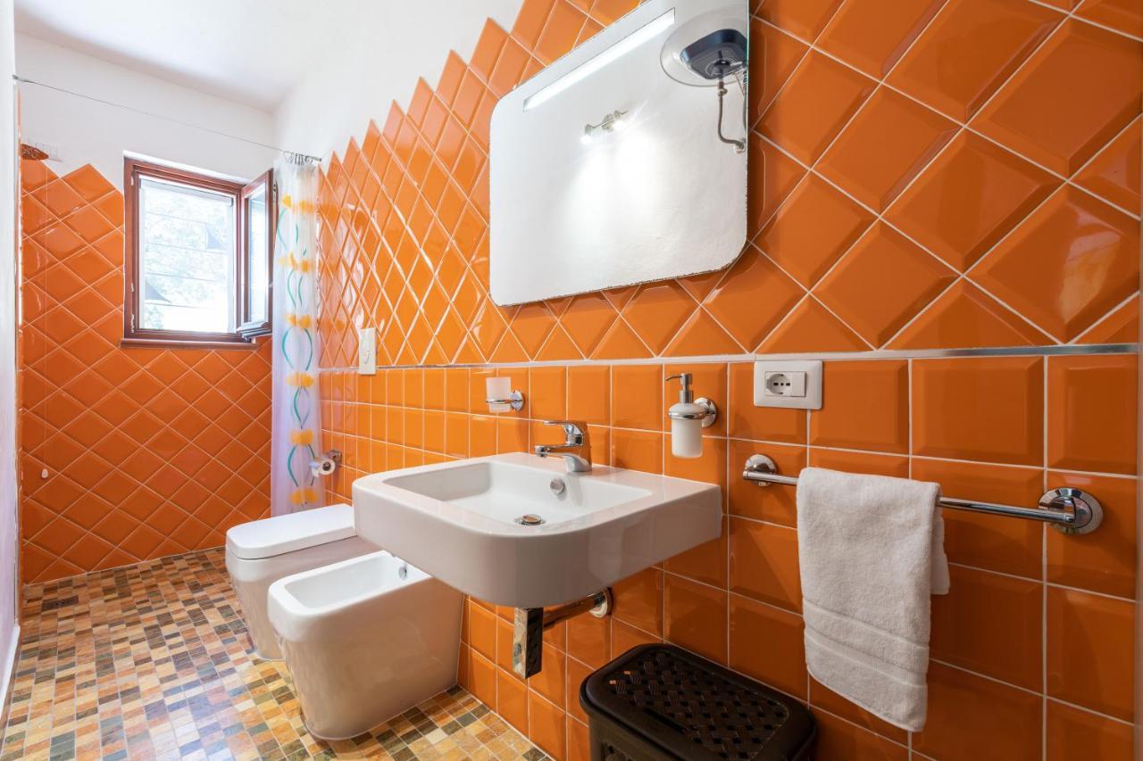 Damiano Holiday House Porto Columbu - Perd'E Sali Zewnętrze zdjęcie